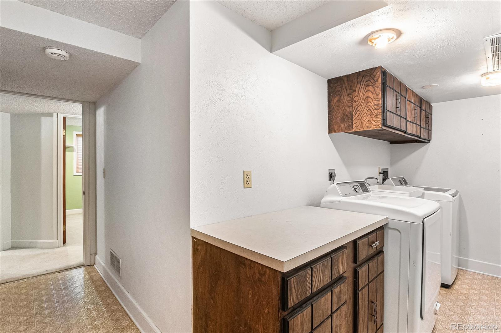 MLS Image #22 for 3312 s ouray way,aurora, Colorado
