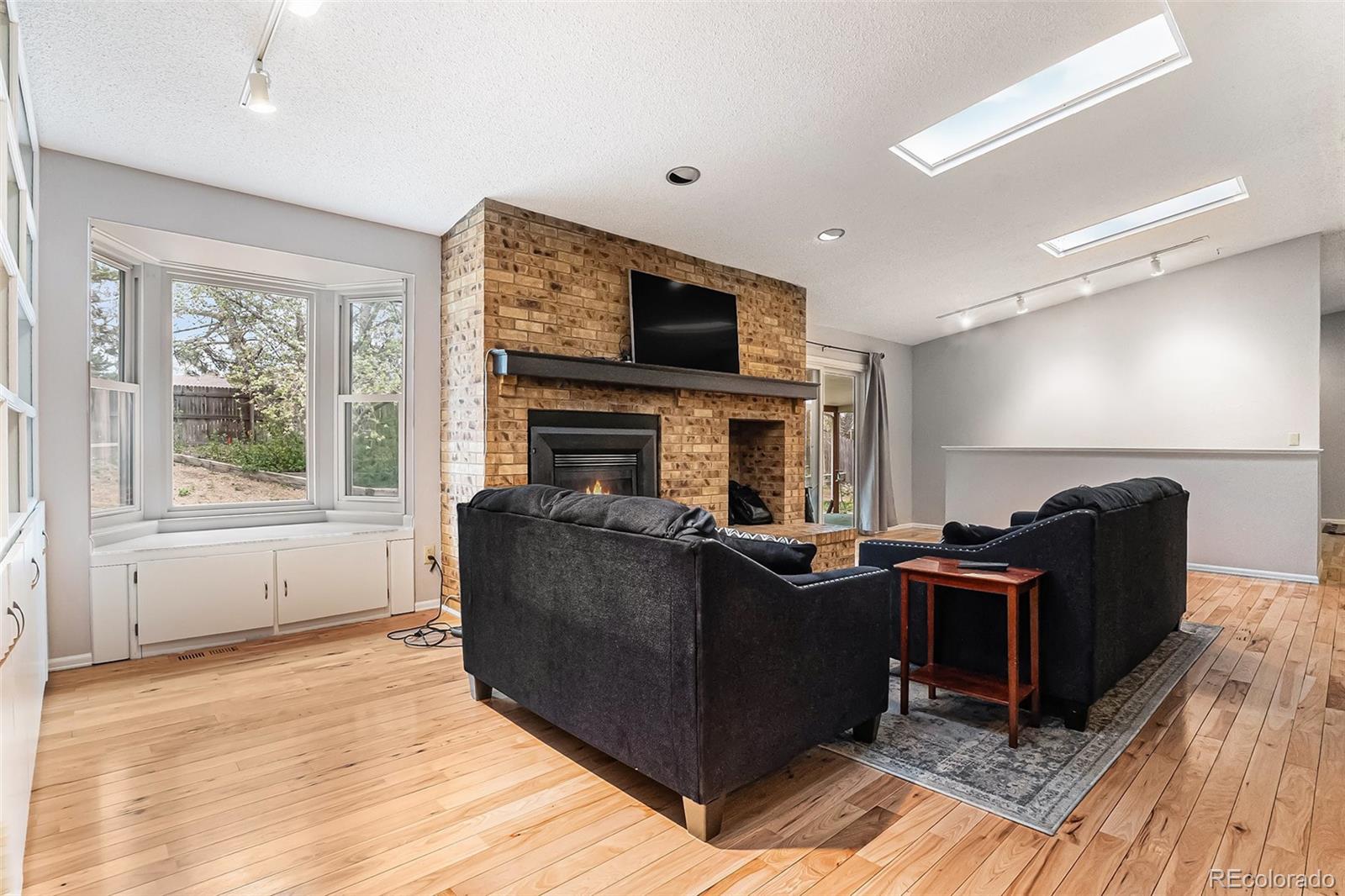 MLS Image #8 for 3312 s ouray way,aurora, Colorado