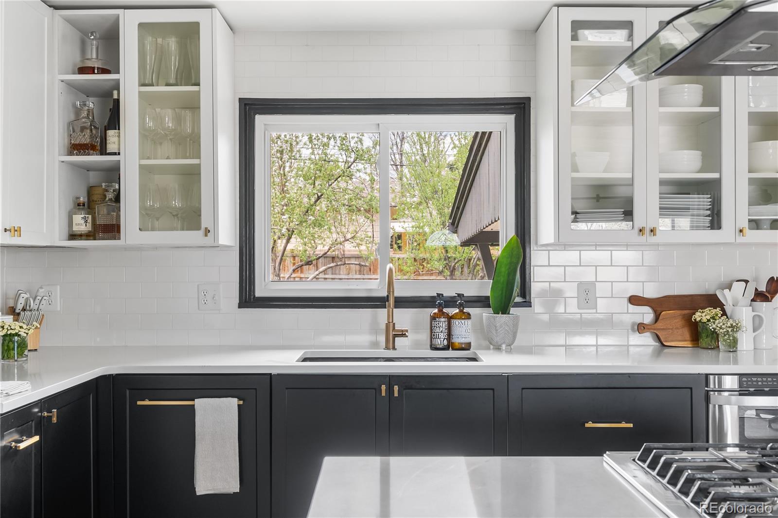 MLS Image #7 for 3103 w bellewood drive,englewood, Colorado
