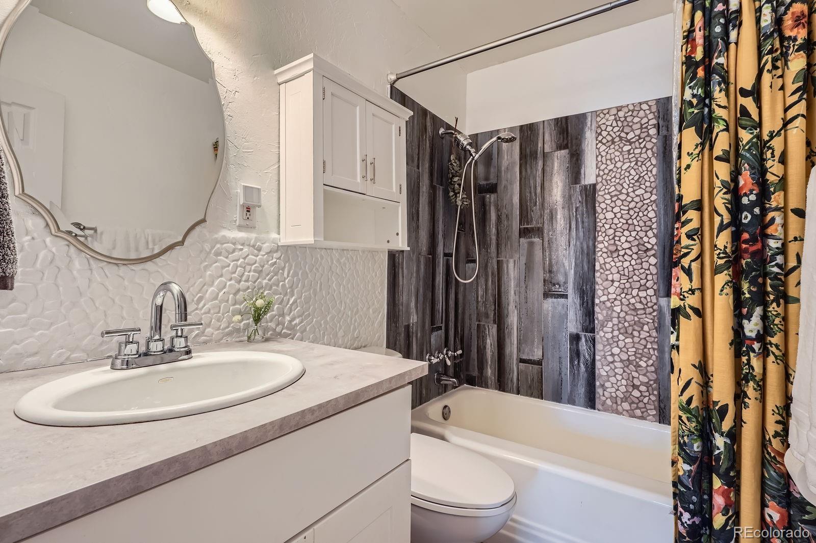 MLS Image #17 for 1655 s lowell boulevard,denver, Colorado