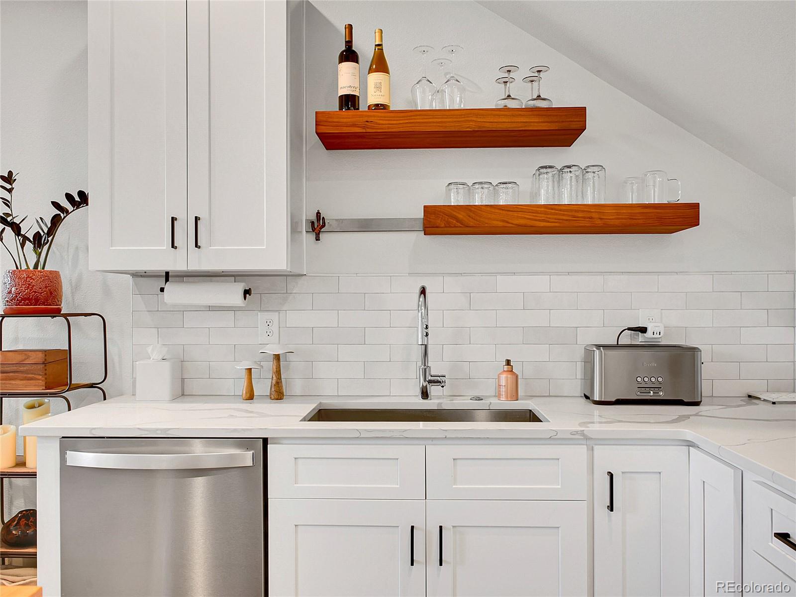 MLS Image #18 for 1303  jersey street,denver, Colorado