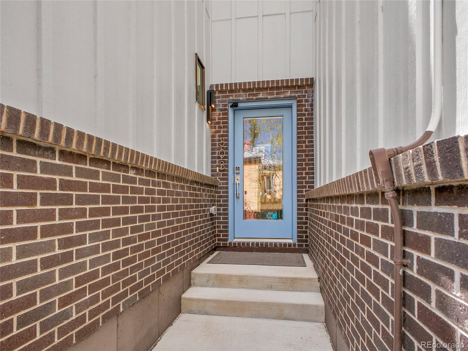 MLS Image #2 for 1303  jersey street,denver, Colorado