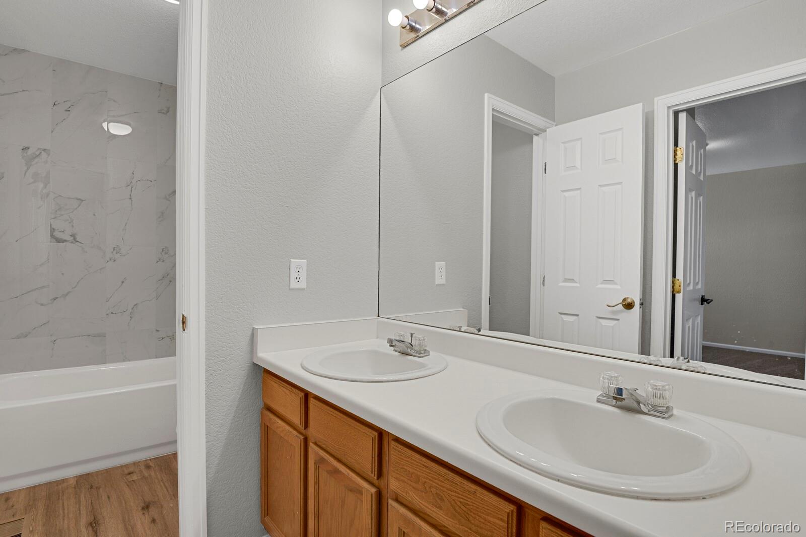 MLS Image #21 for 9690  lansing circle,commerce city, Colorado