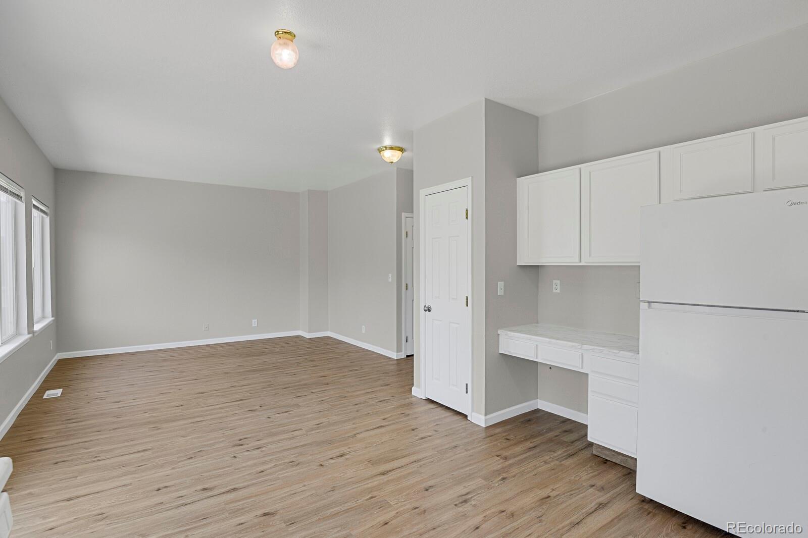 MLS Image #9 for 9690  lansing circle,commerce city, Colorado