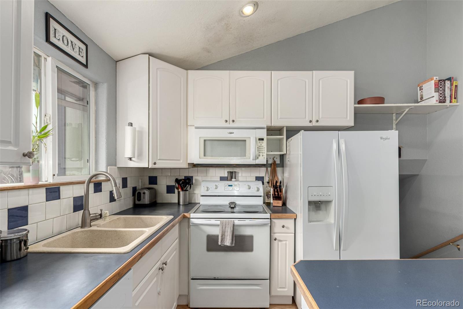 MLS Image #8 for 502  mahonia place,loveland, Colorado