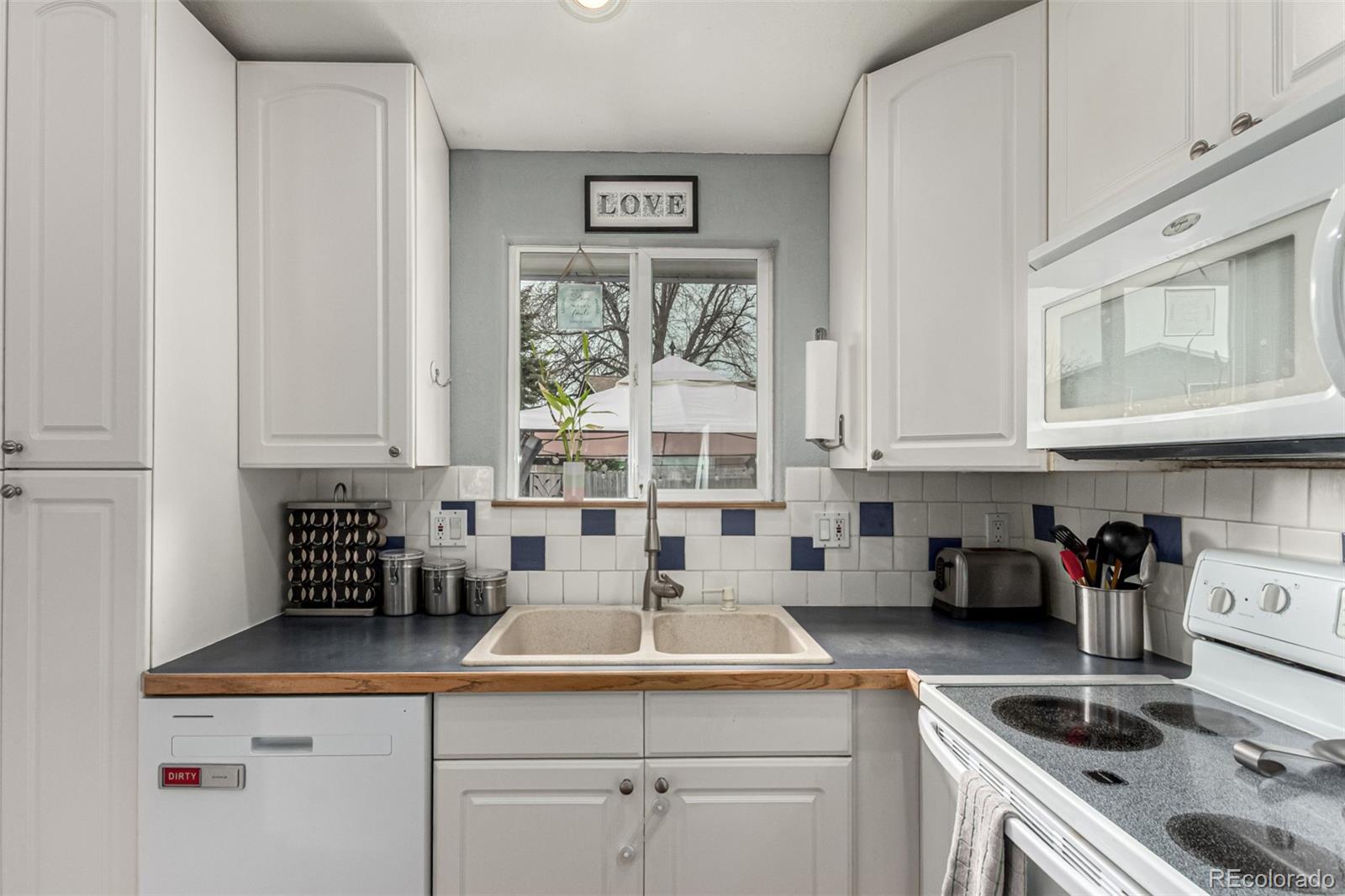 MLS Image #9 for 502  mahonia place,loveland, Colorado