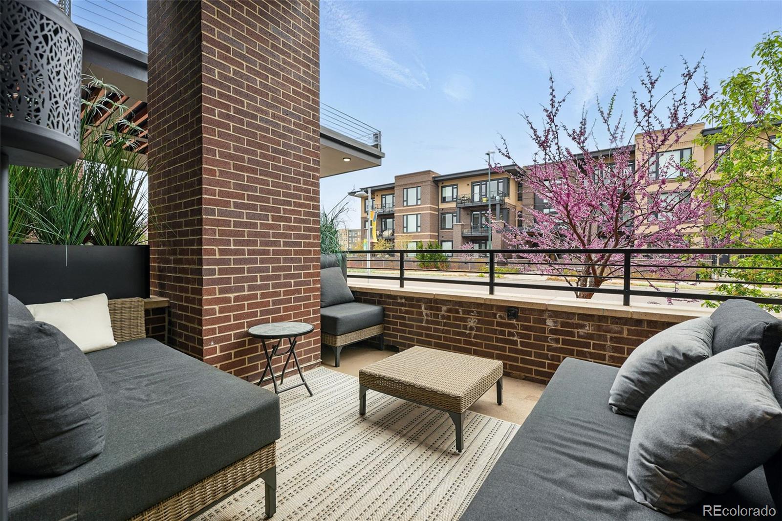 MLS Image #16 for 6619 e lowry boulevard 101,denver, Colorado