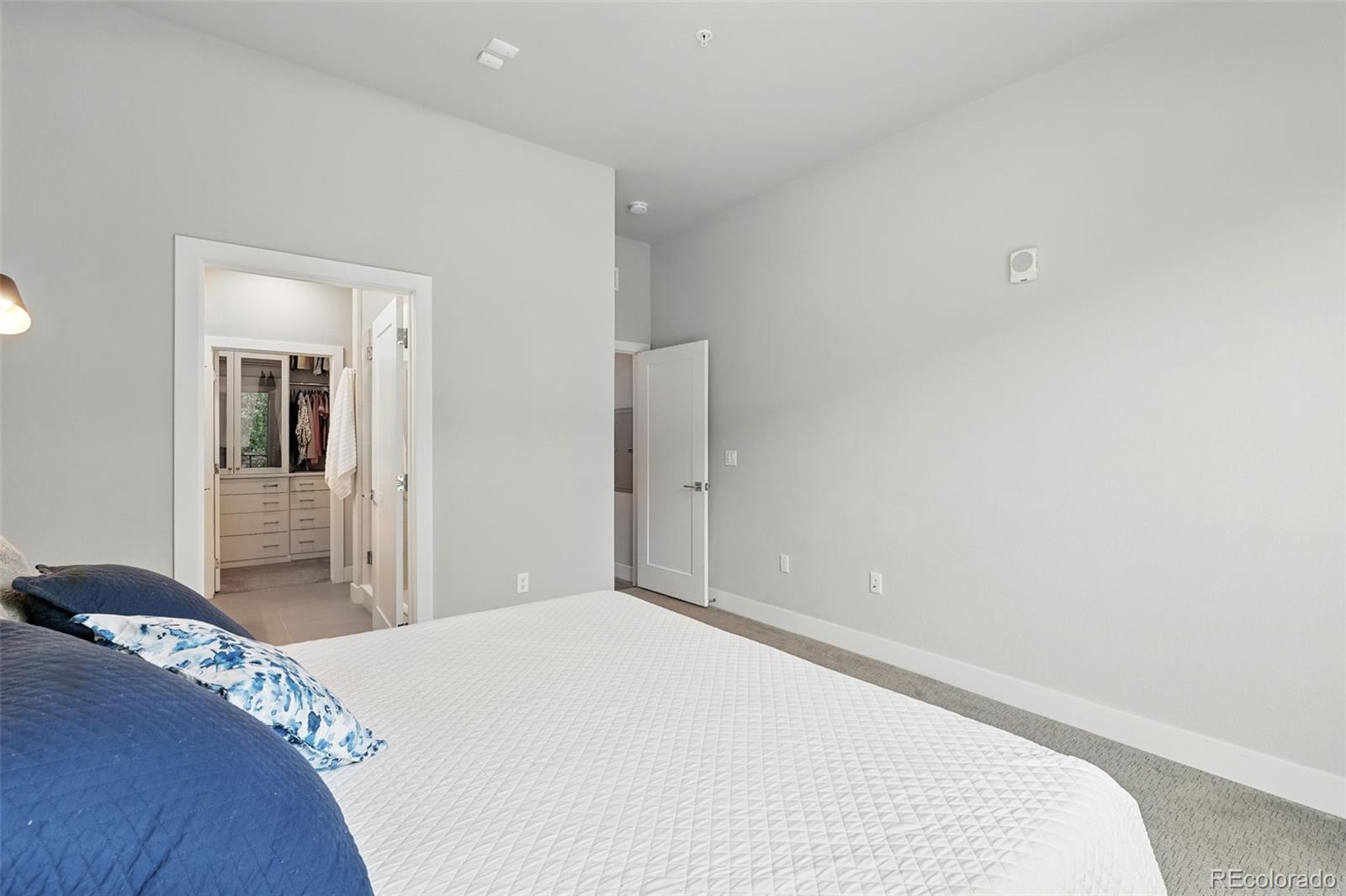 MLS Image #21 for 6619 e lowry boulevard 101,denver, Colorado