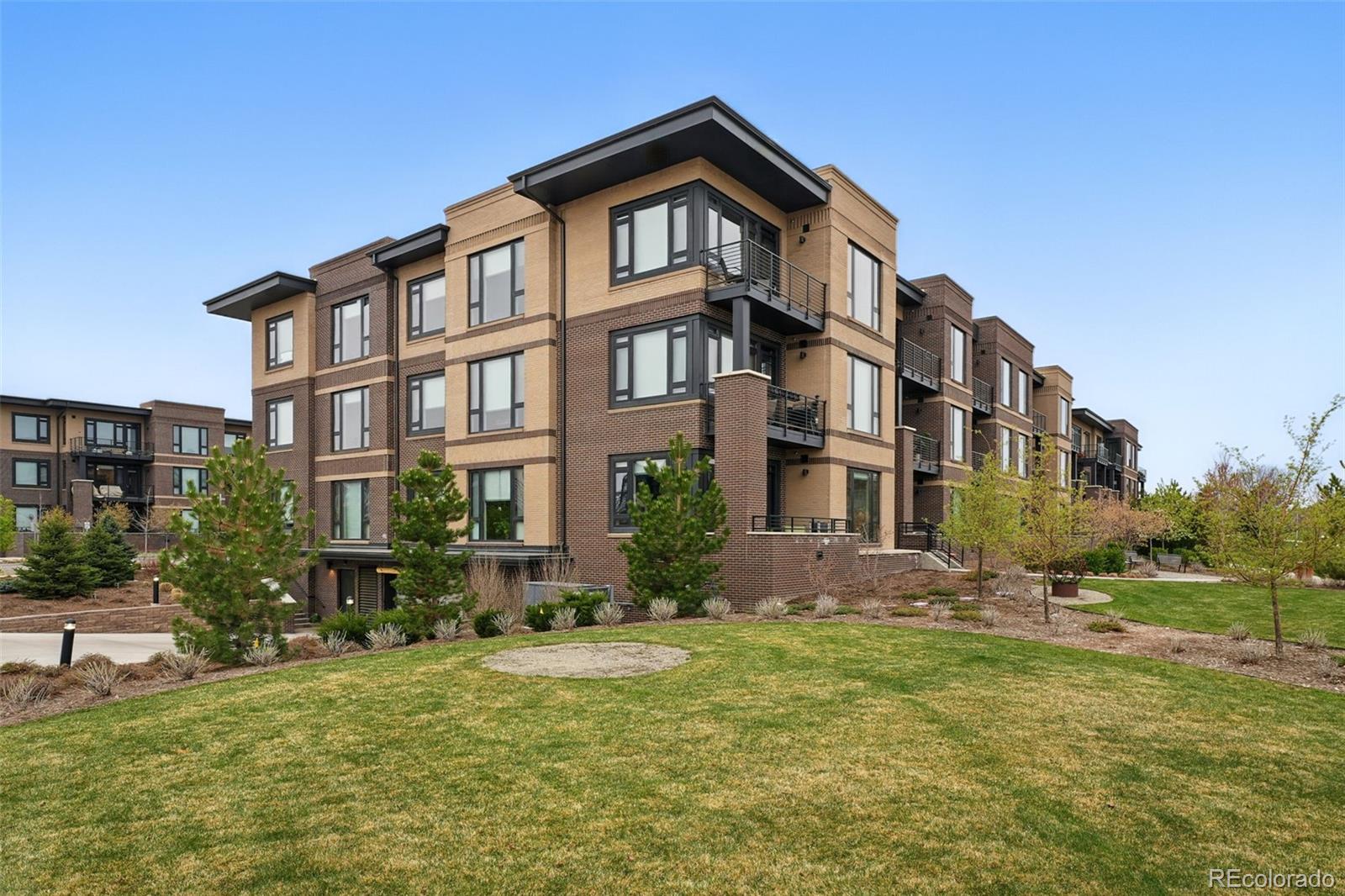 MLS Image #40 for 6619 e lowry boulevard 101,denver, Colorado