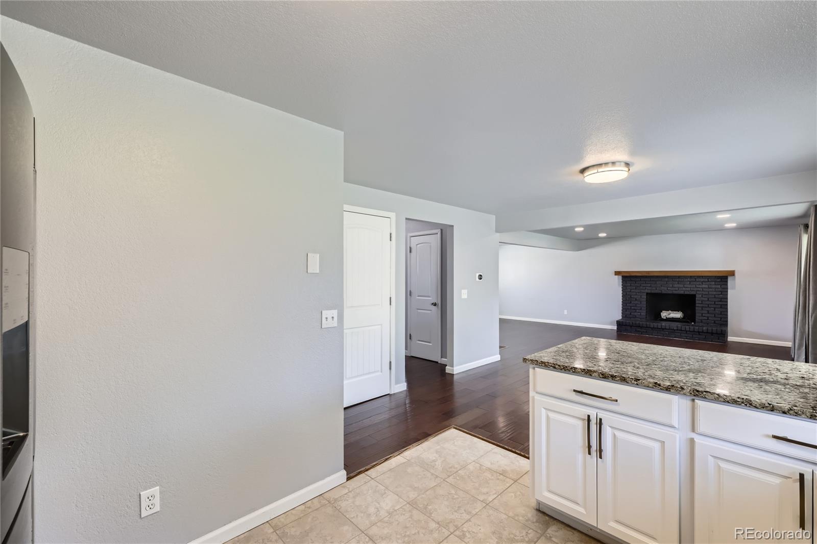MLS Image #6 for 7814 w ontario place,littleton, Colorado
