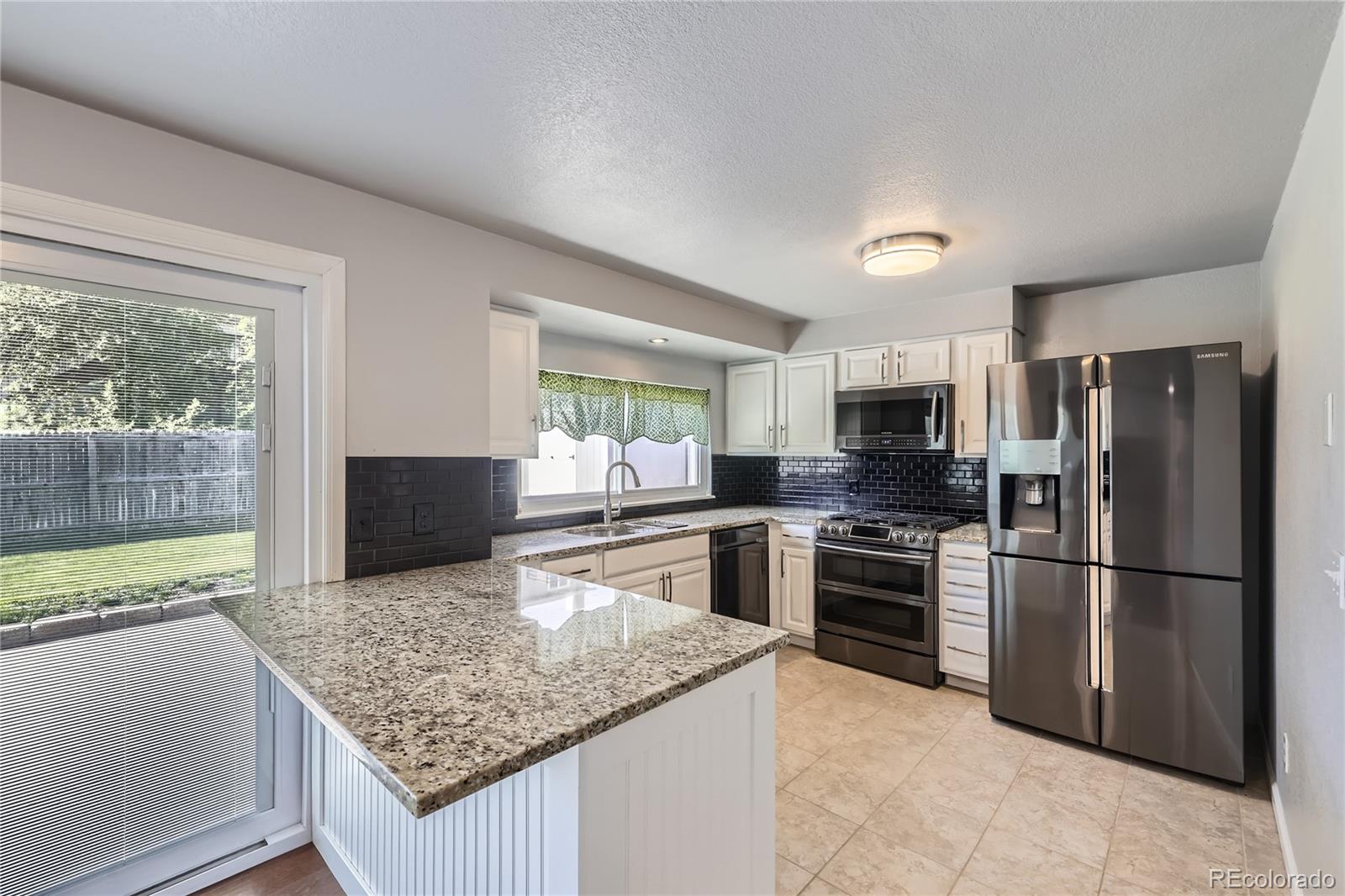 MLS Image #7 for 7814 w ontario place,littleton, Colorado