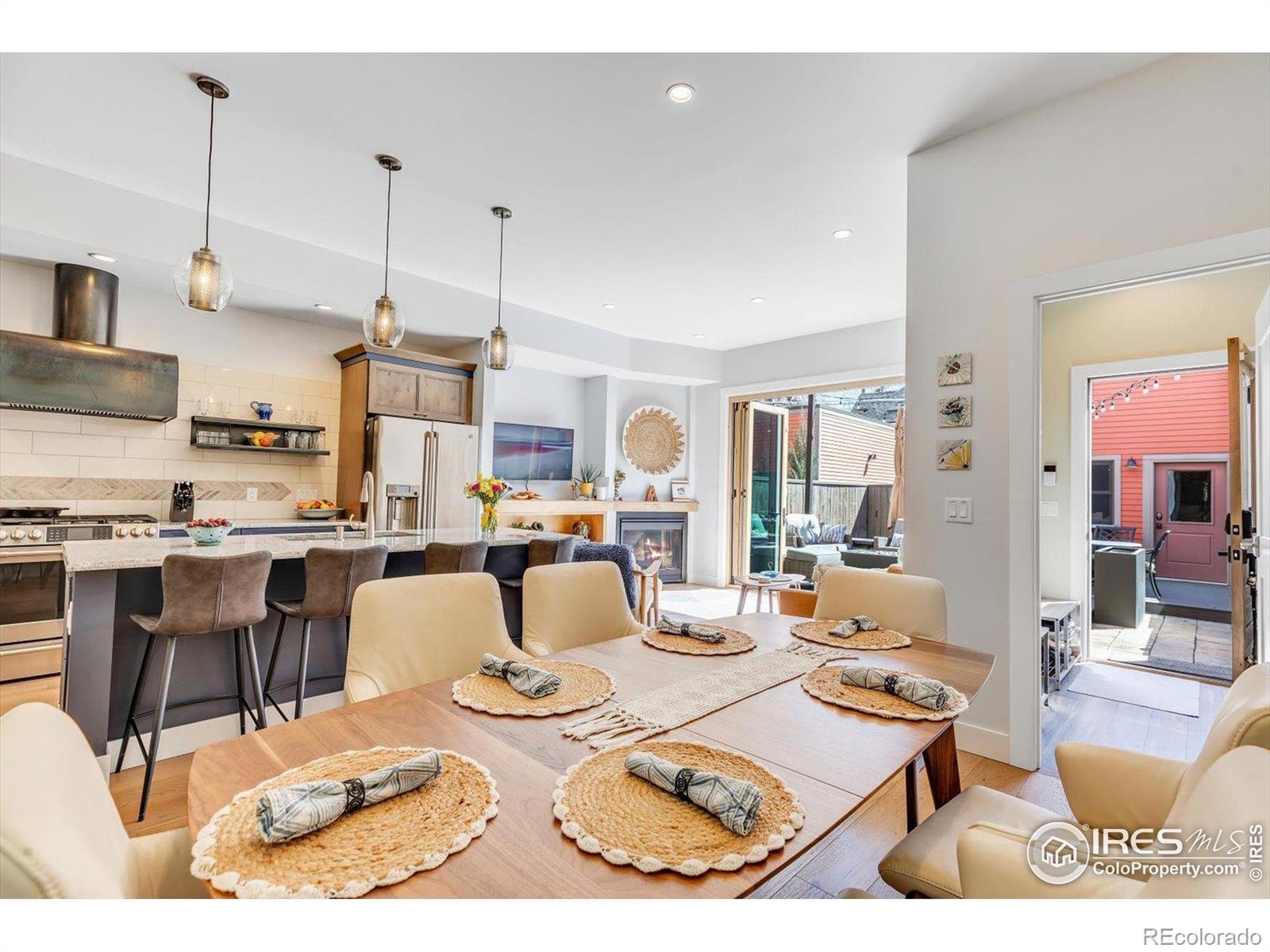 MLS Image #12 for 2890  curtis street,denver, Colorado