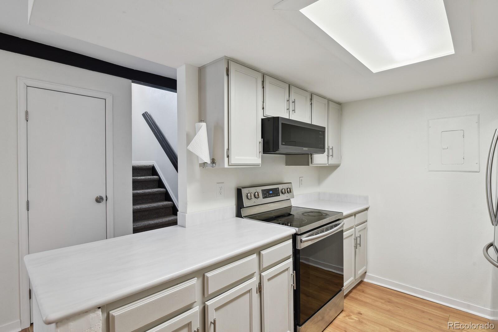 MLS Image #6 for 921 s zeno way,aurora, Colorado