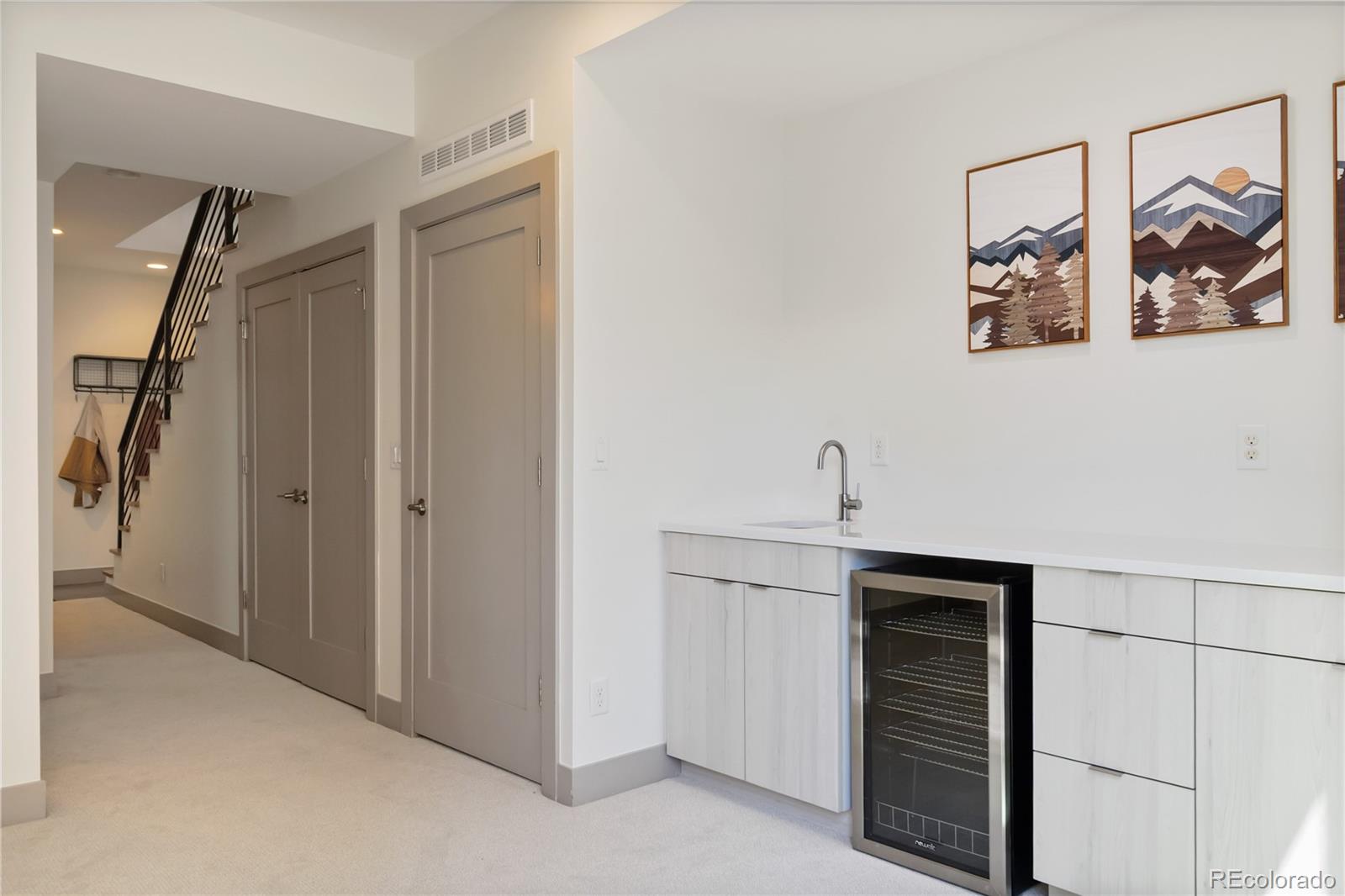 MLS Image #18 for 2409  court place,denver, Colorado