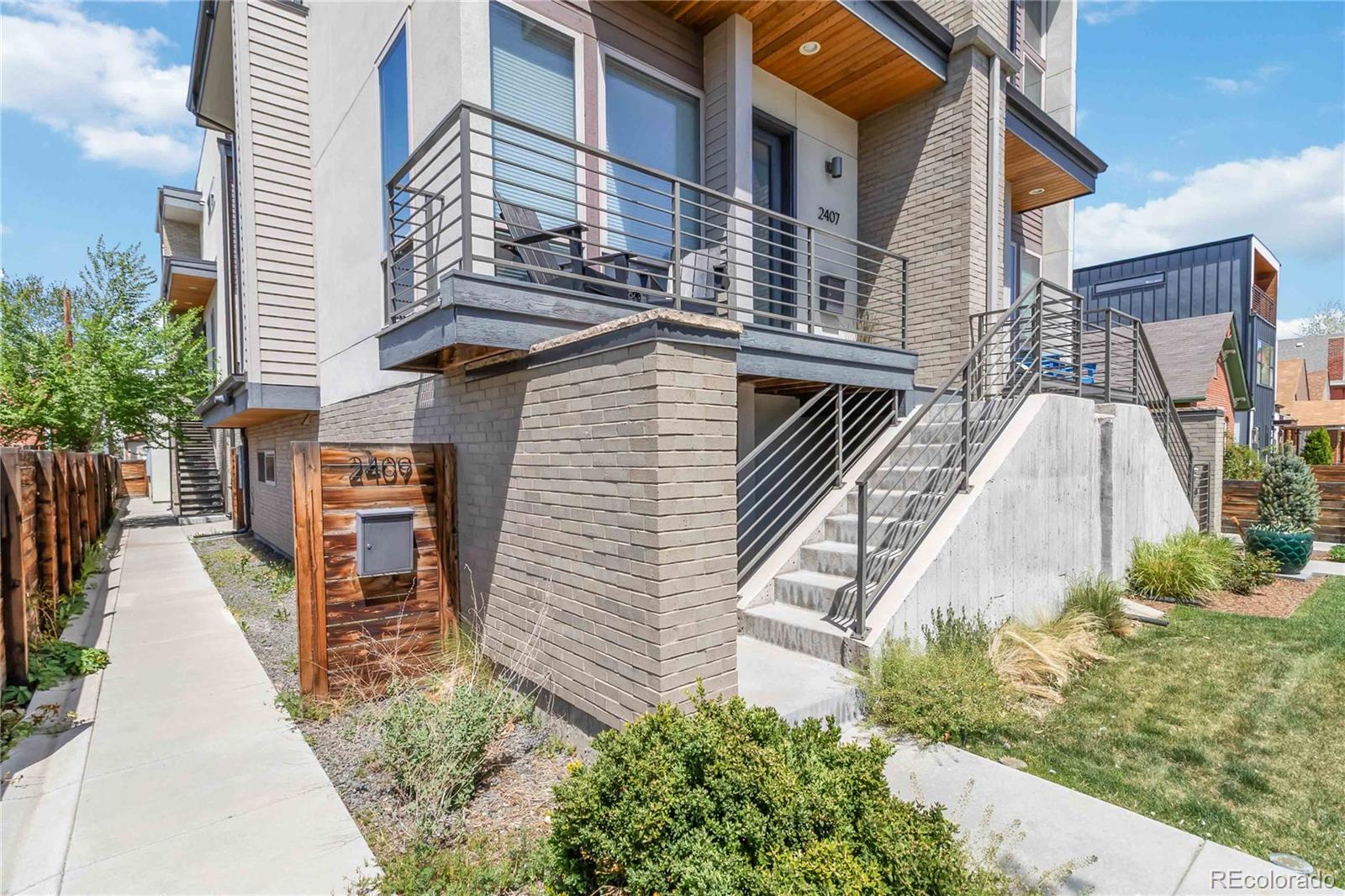 MLS Image #2 for 2409  court place,denver, Colorado