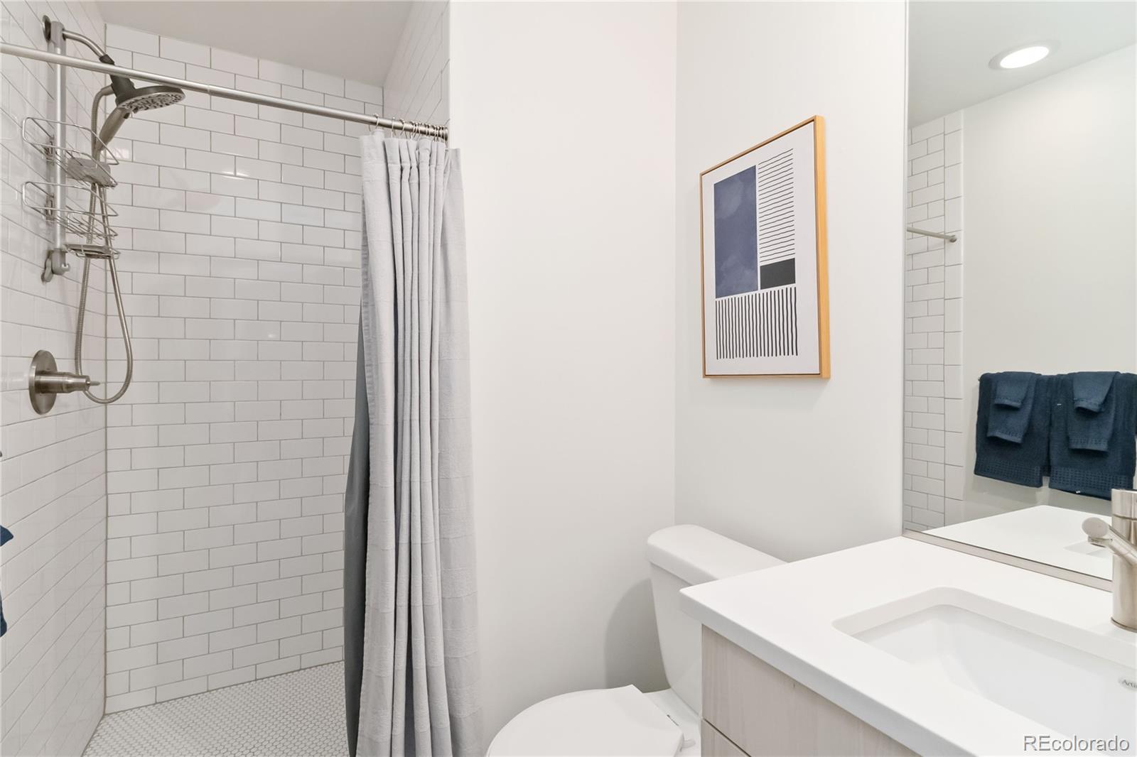 MLS Image #27 for 2409  court place,denver, Colorado