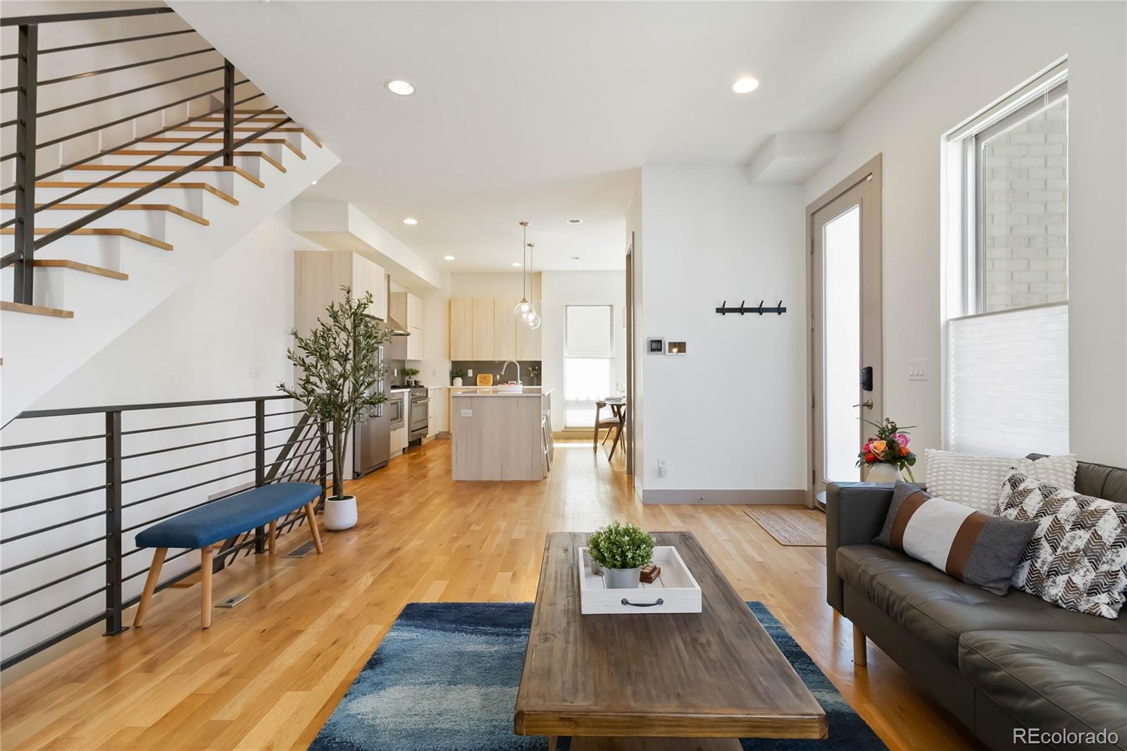 MLS Image #8 for 2409  court place,denver, Colorado
