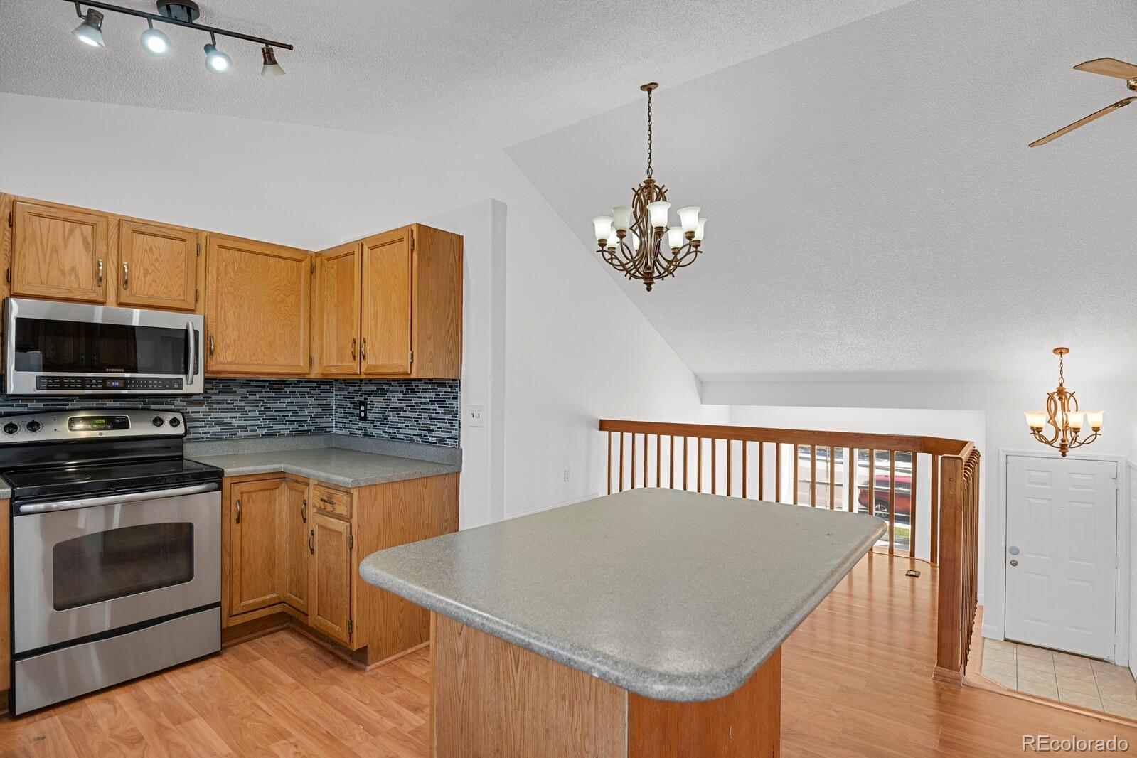 MLS Image #9 for 3925  zurich drive,colorado springs, Colorado