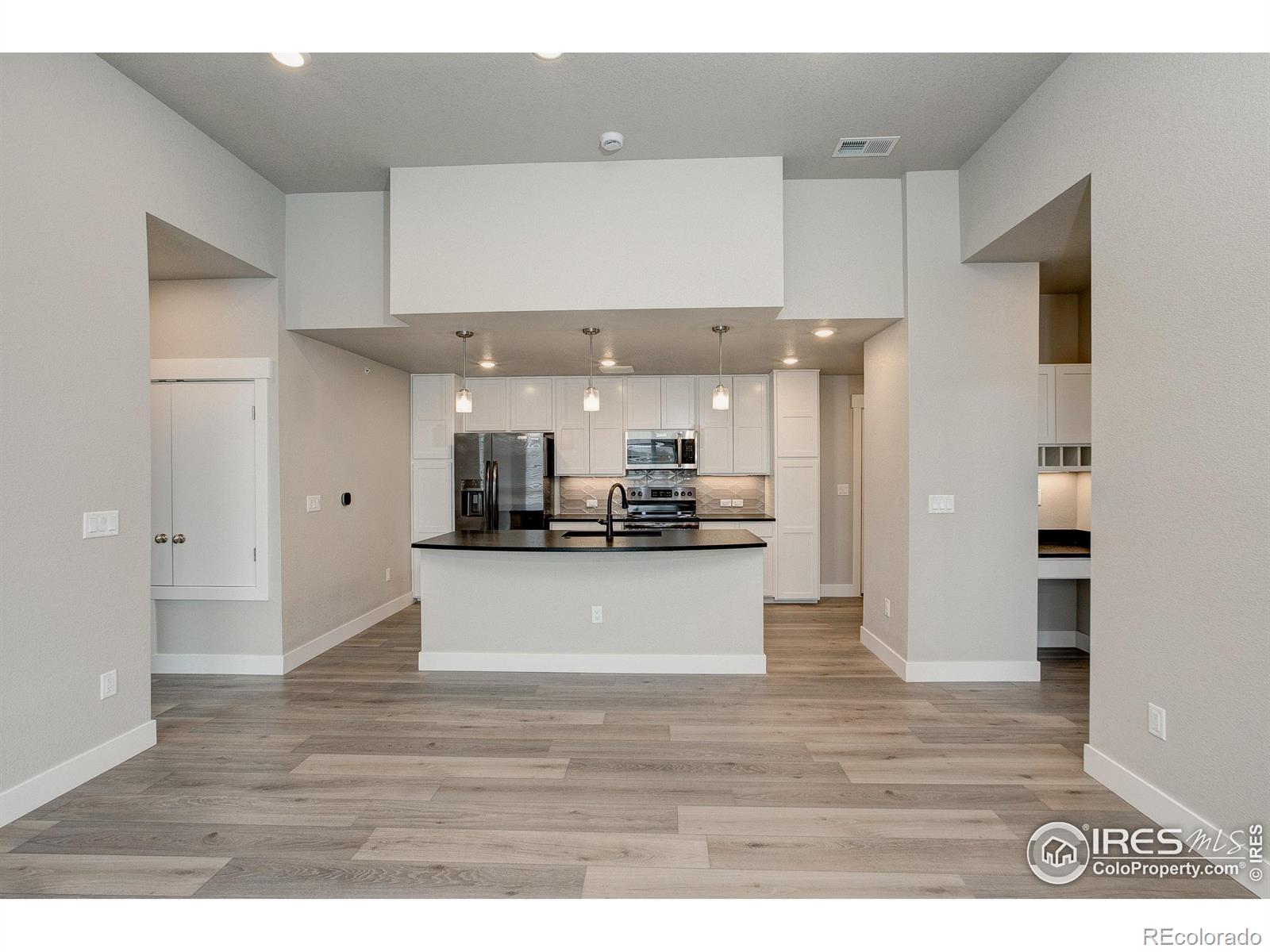 MLS Image #10 for 974  landmark way,fort collins, Colorado