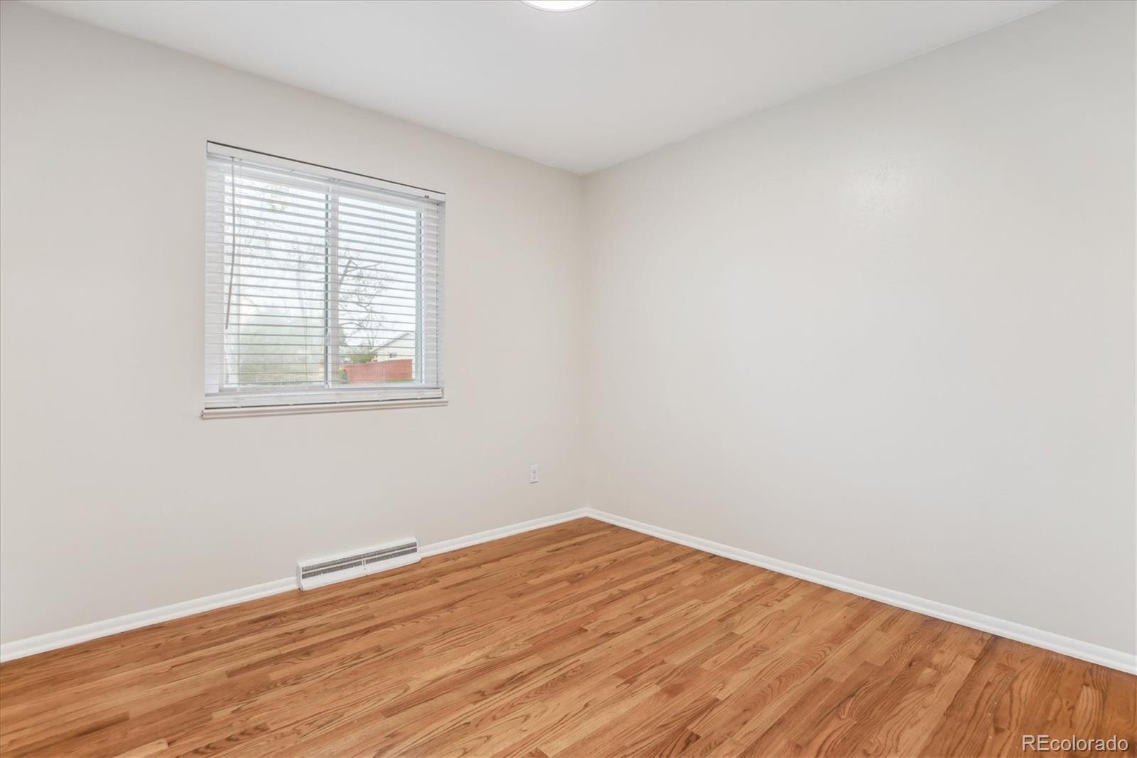 MLS Image #21 for 5481 e tennessee avenue,denver, Colorado