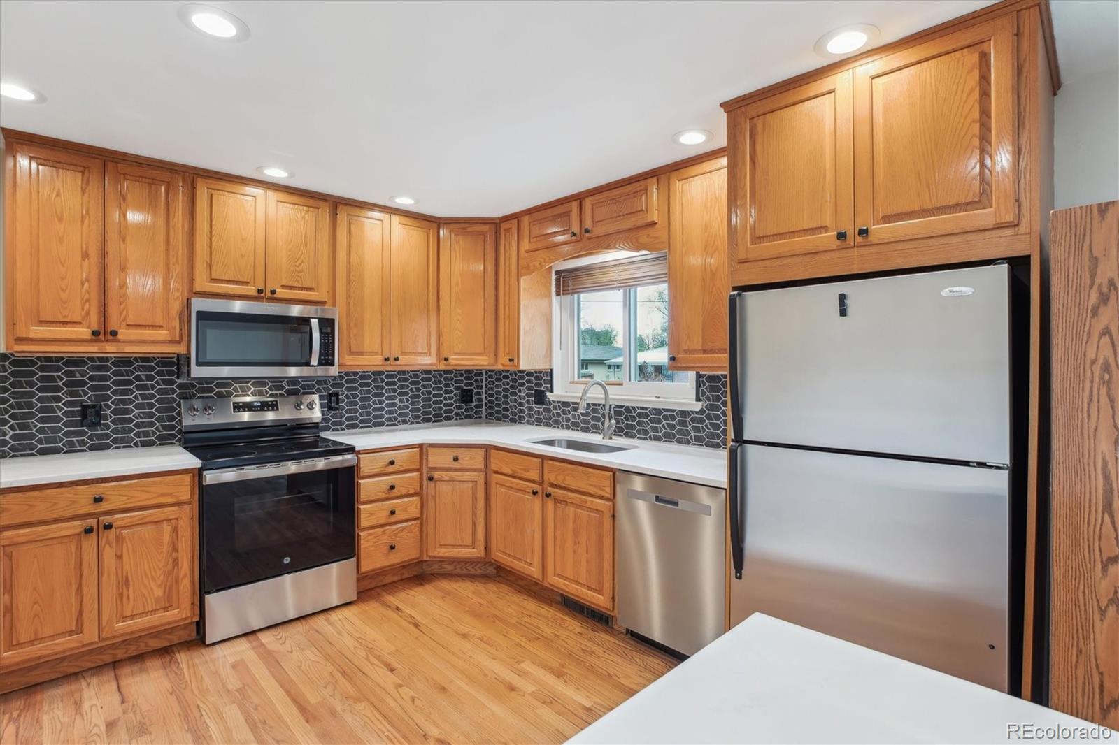 MLS Image #3 for 5481 e tennessee avenue,denver, Colorado
