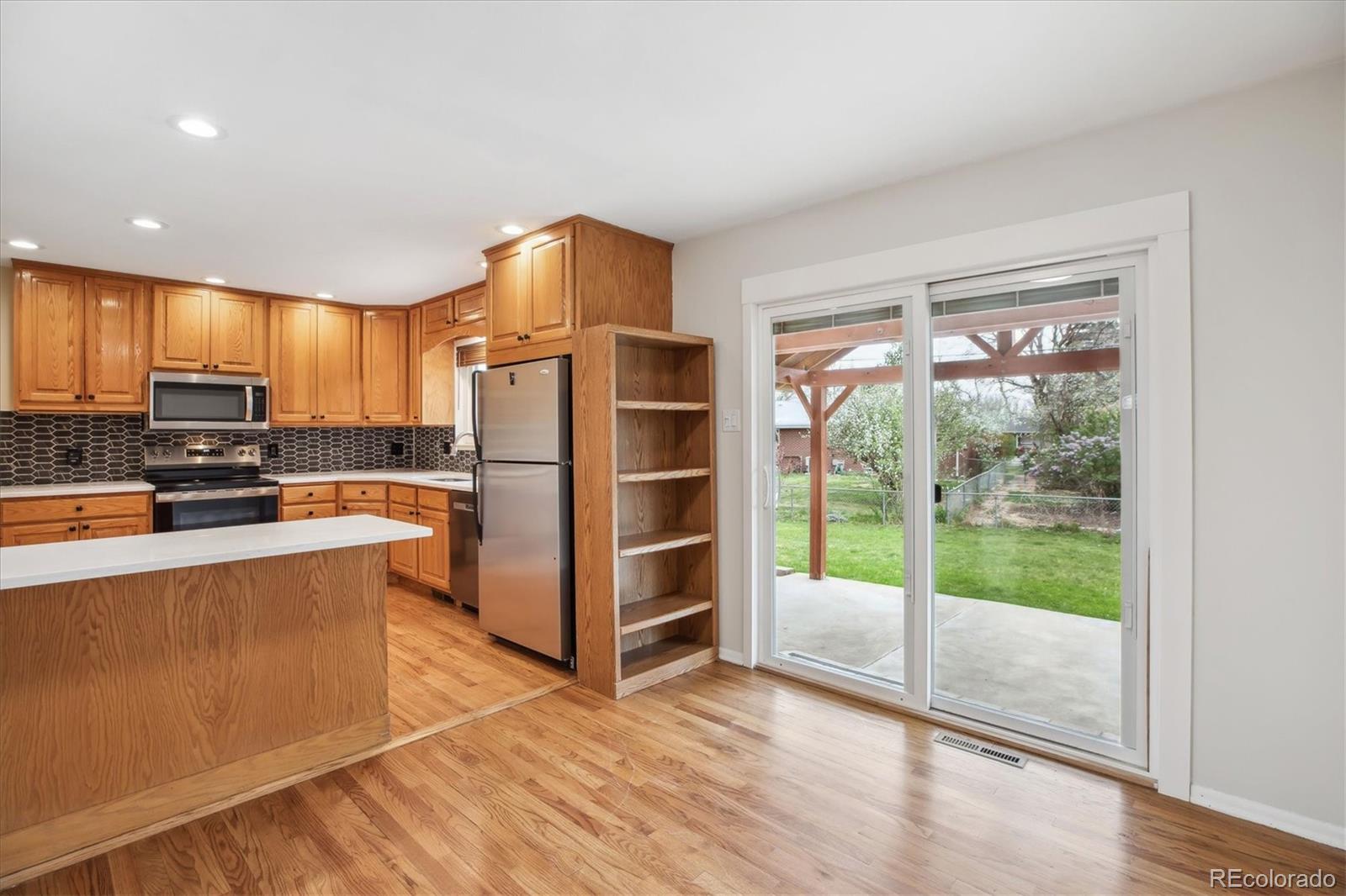 MLS Image #8 for 5481 e tennessee avenue,denver, Colorado