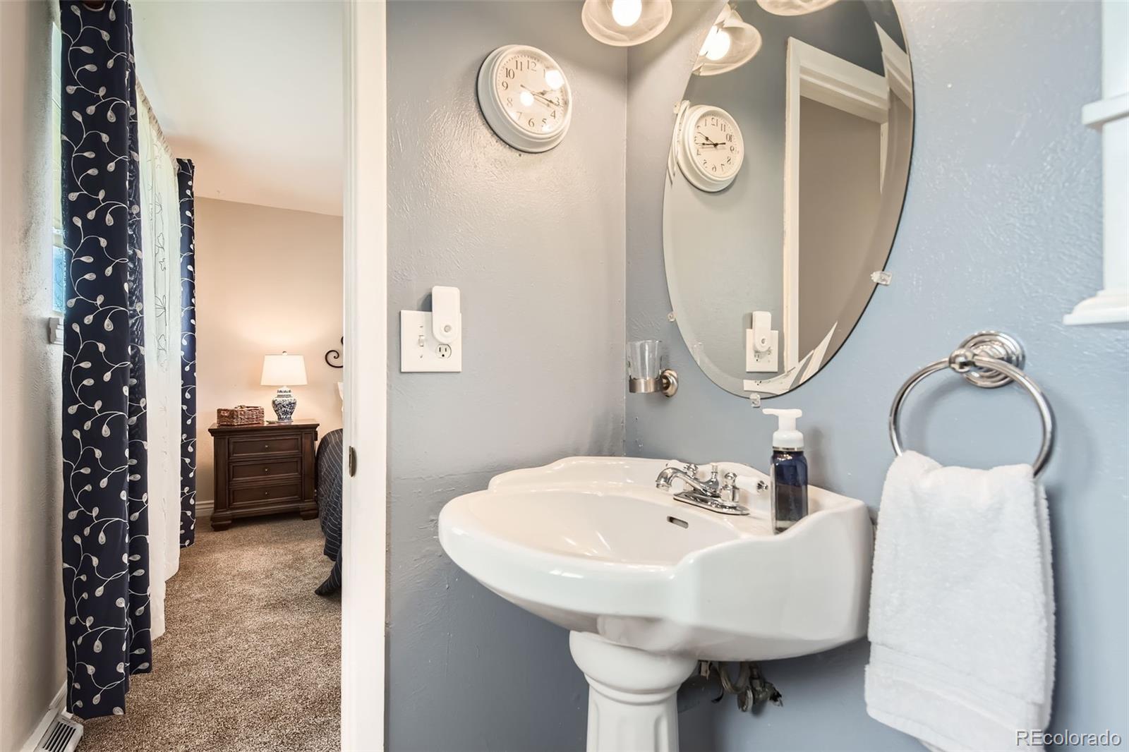 MLS Image #12 for 6238 s cherry circle,centennial, Colorado