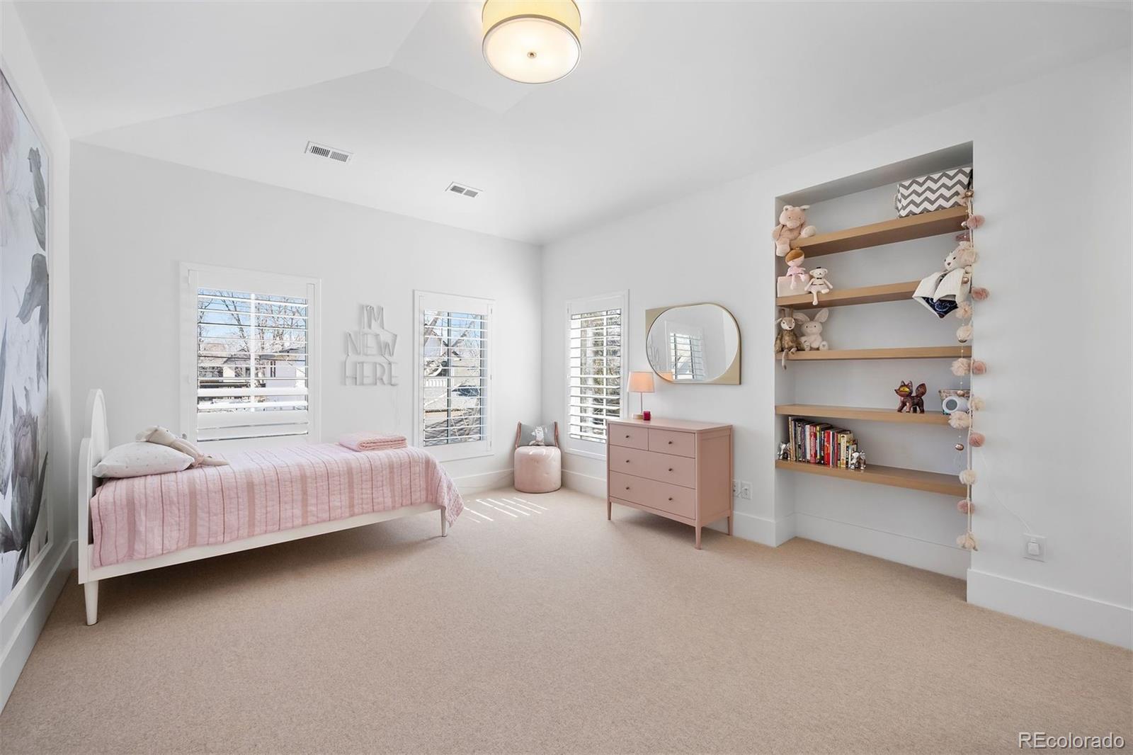 MLS Image #18 for 652 s race street,denver, Colorado
