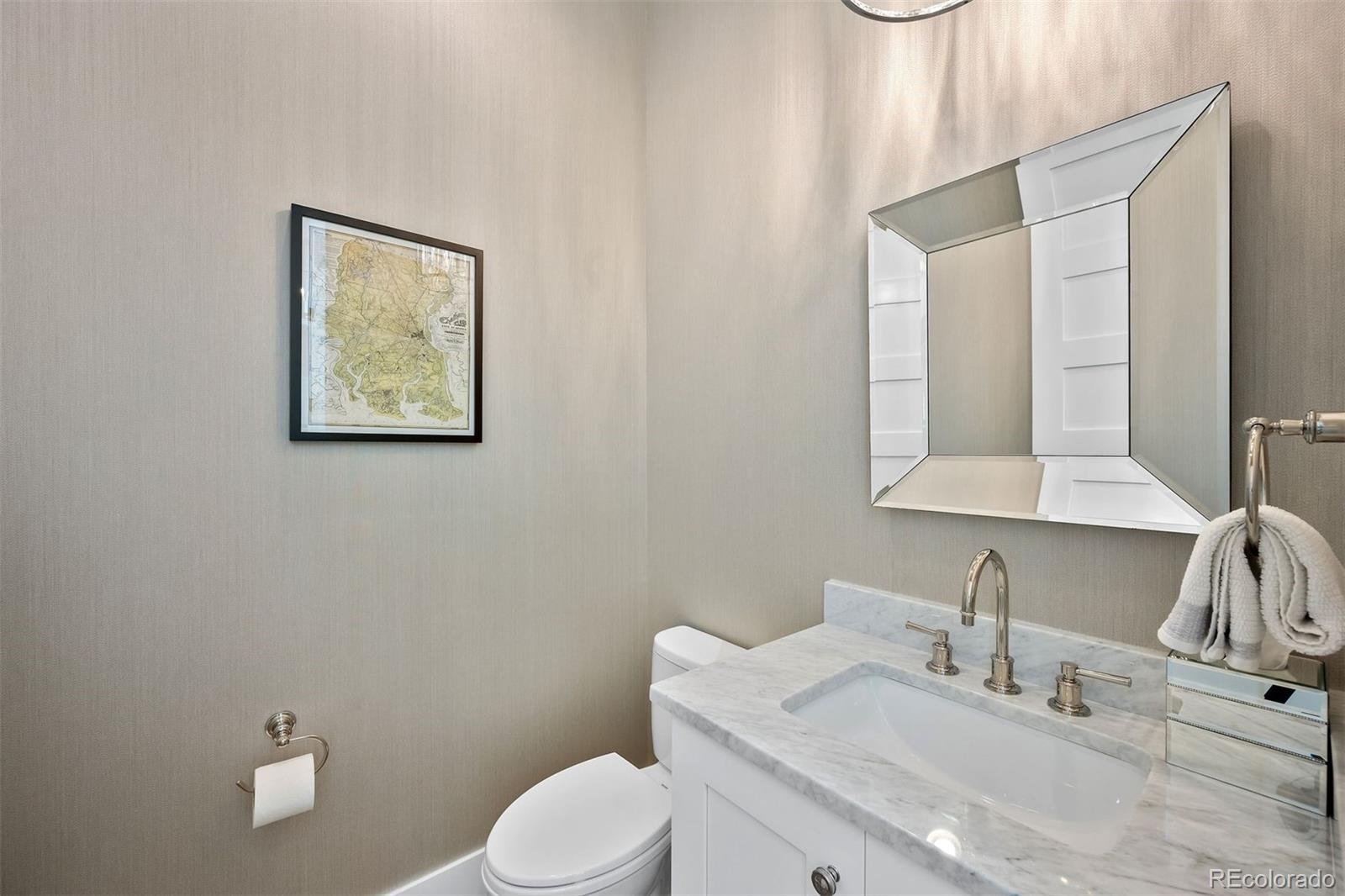 MLS Image #22 for 652 s race street,denver, Colorado