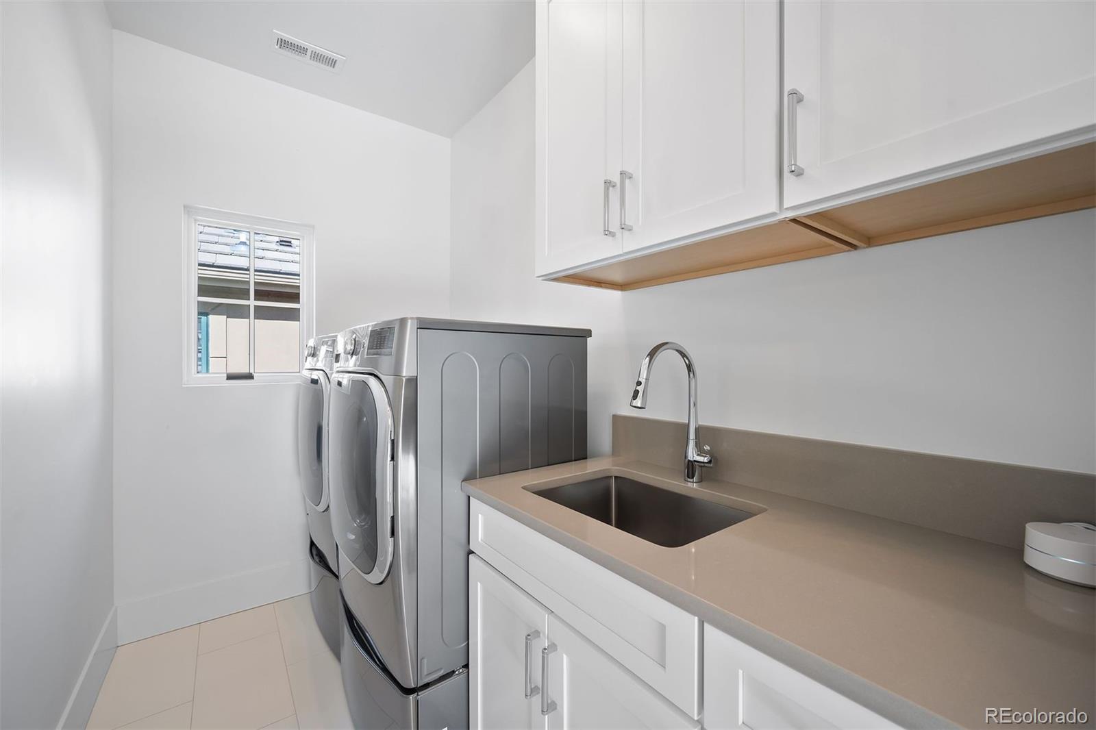 MLS Image #23 for 652 s race street,denver, Colorado