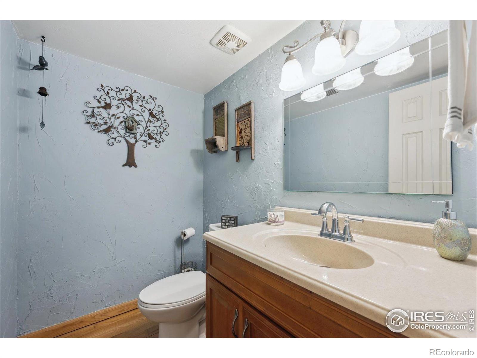 MLS Image #19 for 8403  chase drive,arvada, Colorado