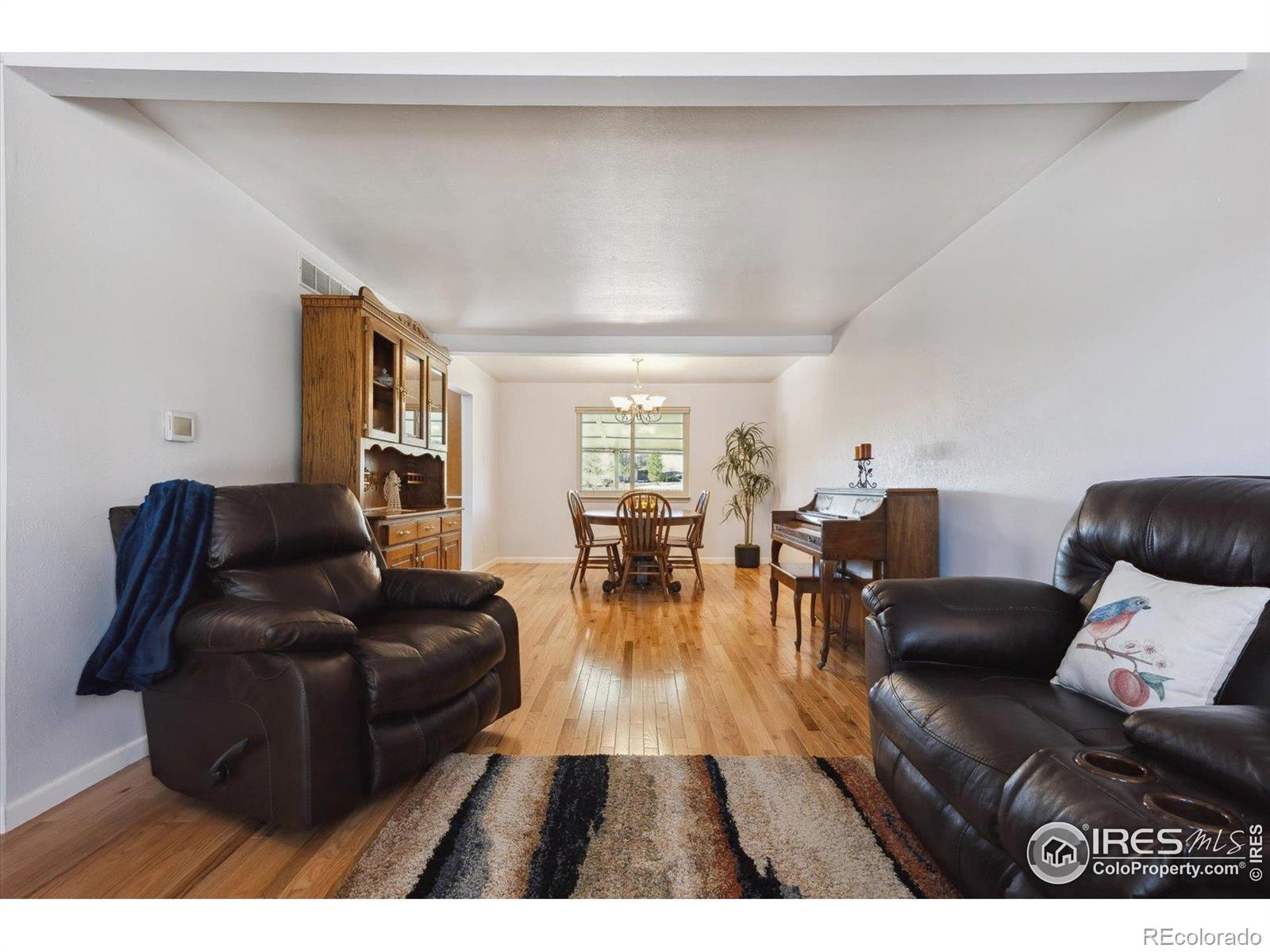 MLS Image #4 for 8403  chase drive,arvada, Colorado