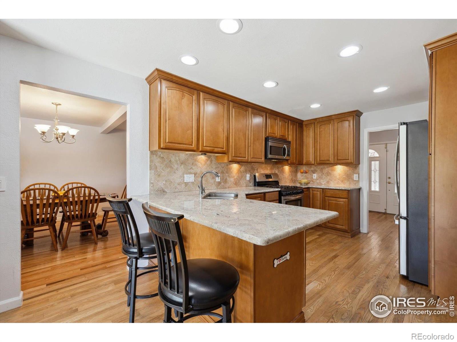 MLS Image #5 for 8403  chase drive,arvada, Colorado