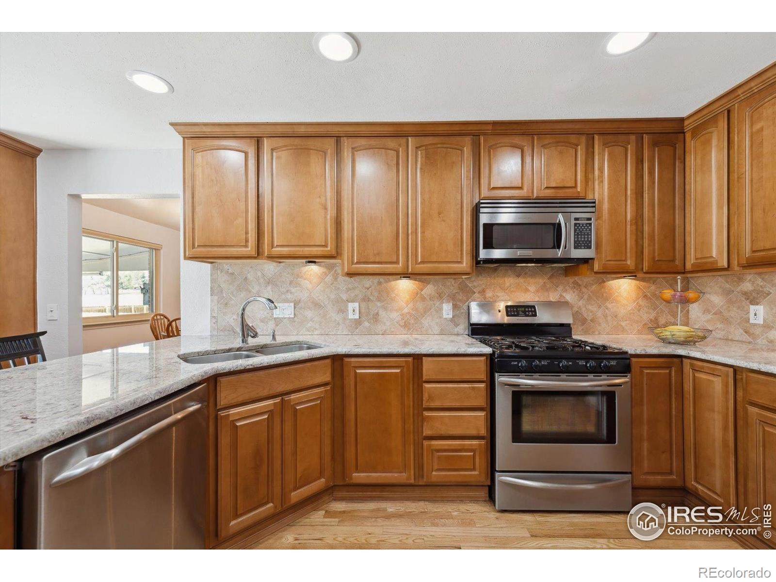 MLS Image #7 for 8403  chase drive,arvada, Colorado