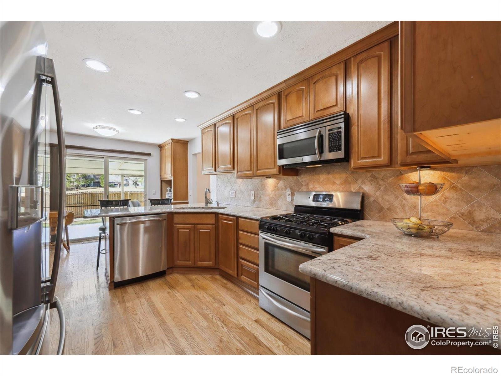 MLS Image #8 for 8403  chase drive,arvada, Colorado