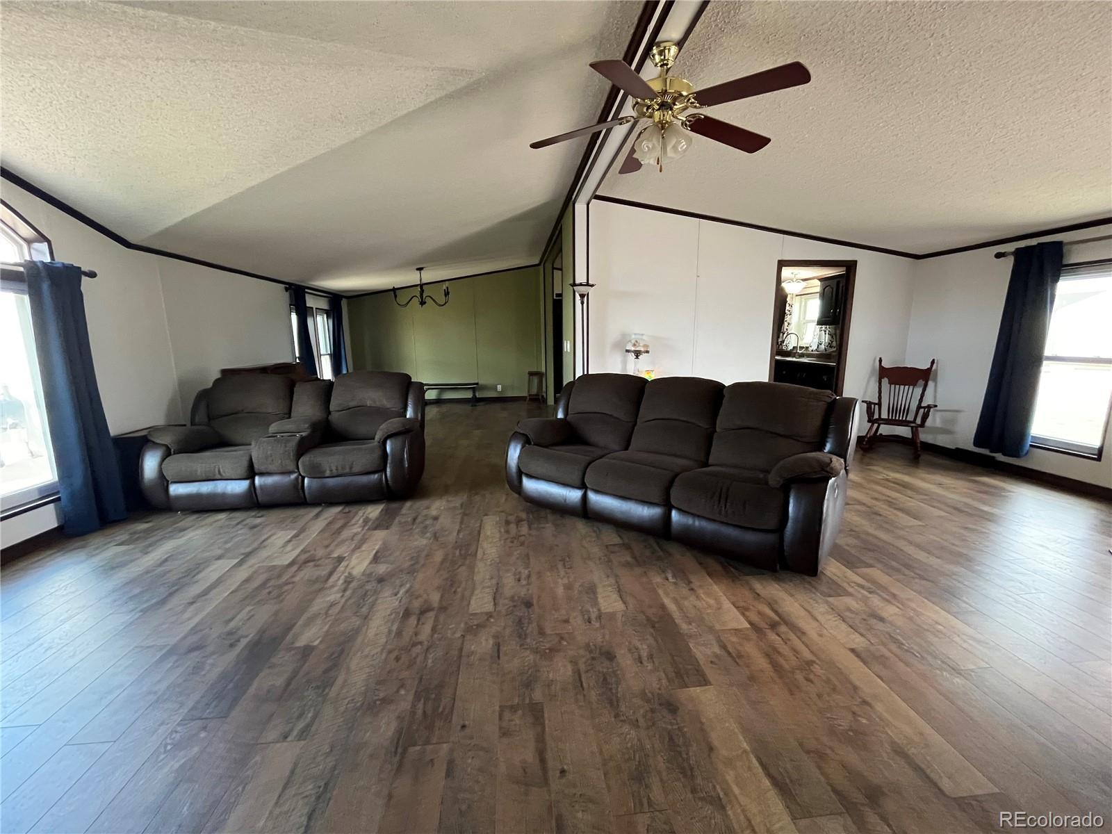 MLS Image #3 for 2314  tower avenue,burlington, Colorado