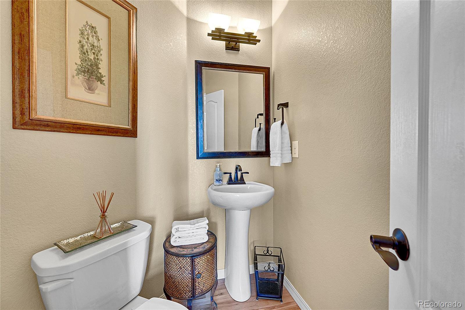 MLS Image #11 for 24316 e ottawa avenue,aurora, Colorado