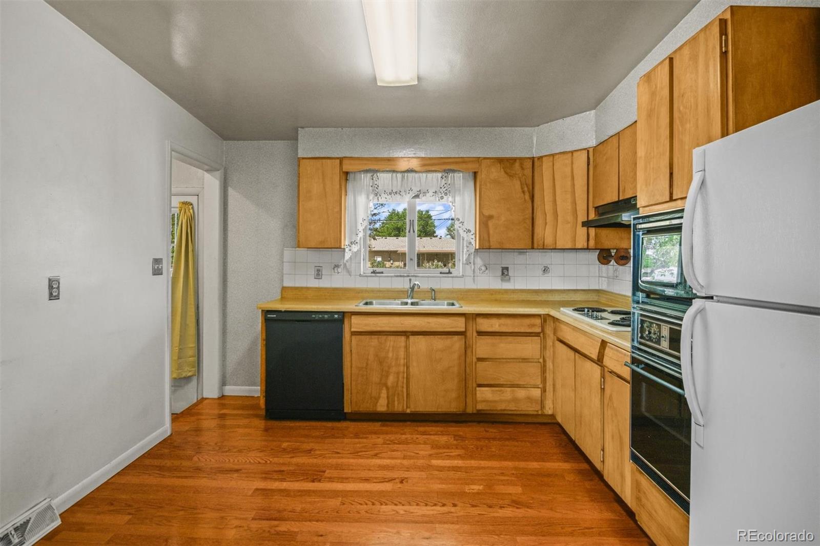 MLS Image #4 for 245 s 13th avenue,brighton, Colorado
