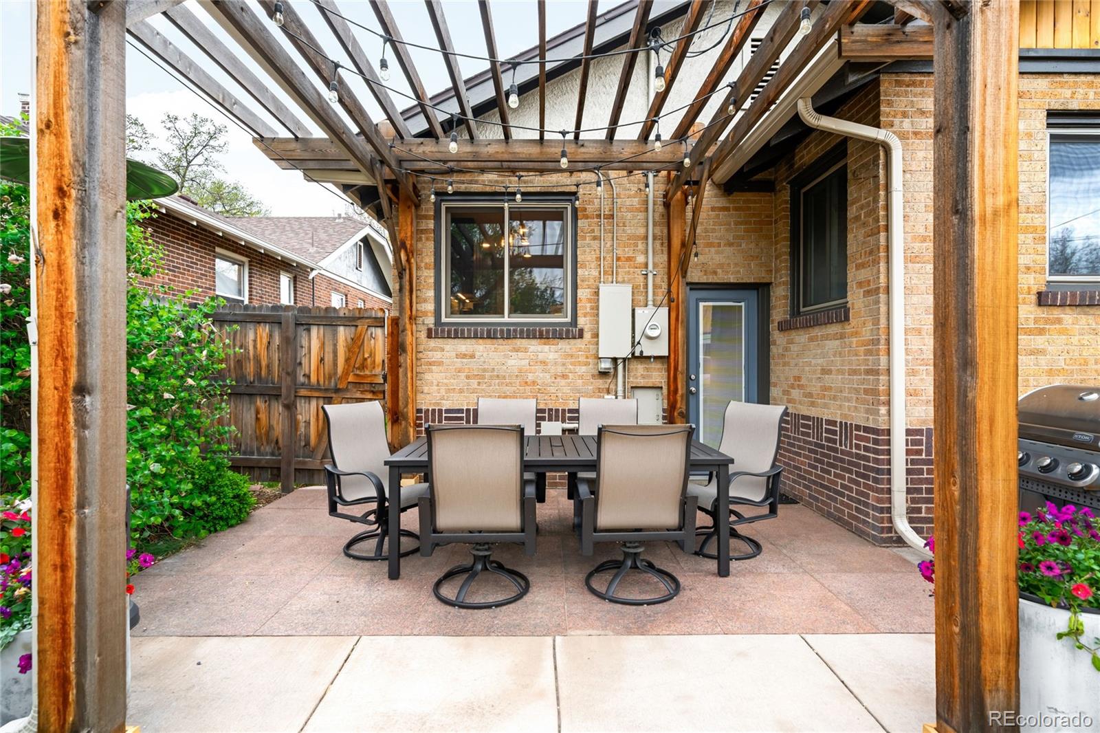 MLS Image #31 for 1918 s lincoln street,denver, Colorado