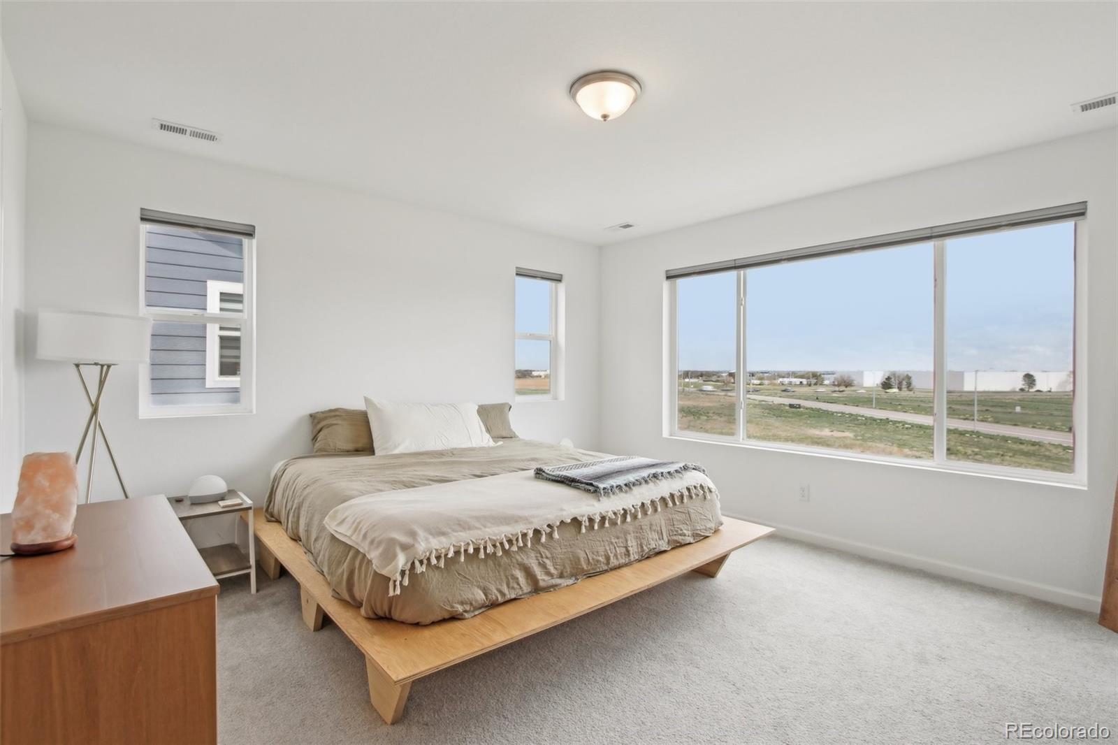 MLS Image #14 for 545  high point drive,longmont, Colorado