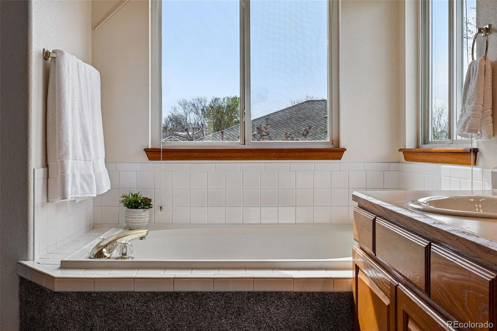 MLS Image #33 for 9515  dolton way,highlands ranch, Colorado