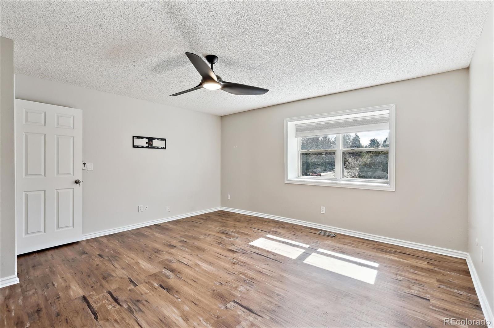 MLS Image #29 for 5429 s waco street,centennial, Colorado