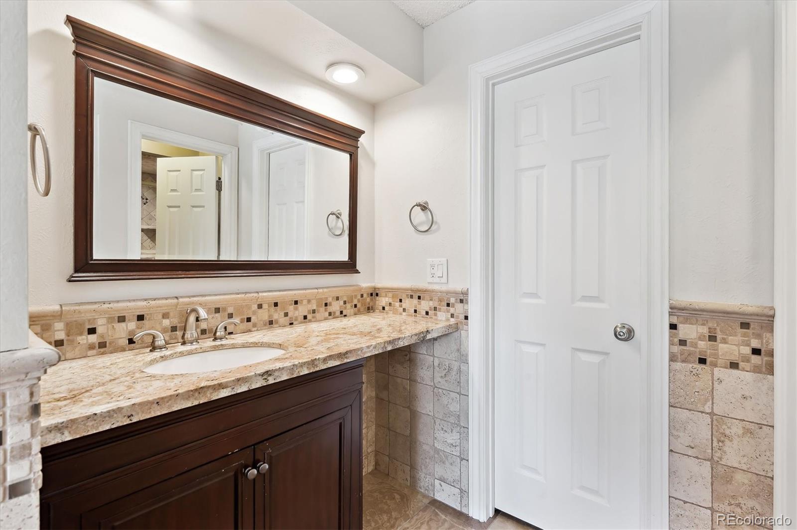 MLS Image #31 for 5429 s waco street,centennial, Colorado