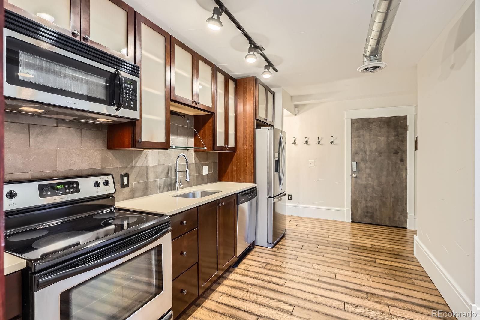 MLS Image #16 for 740 n sherman street,denver, Colorado