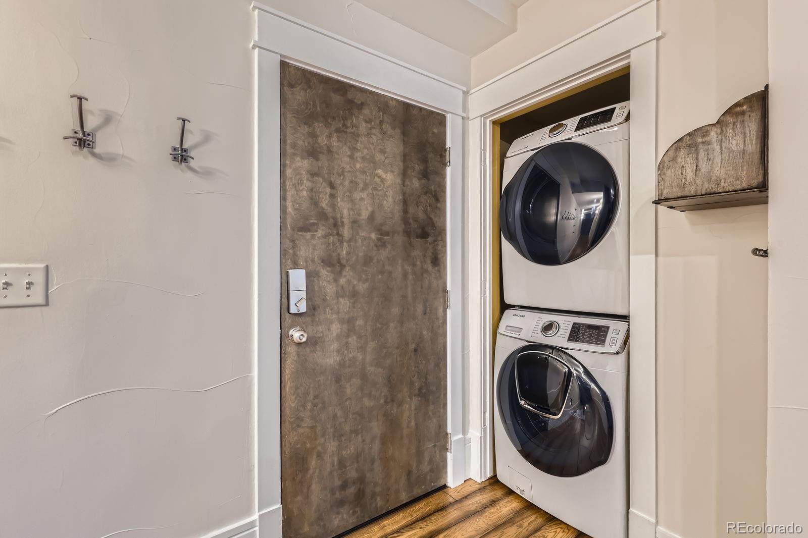 MLS Image #33 for 740 n sherman street,denver, Colorado