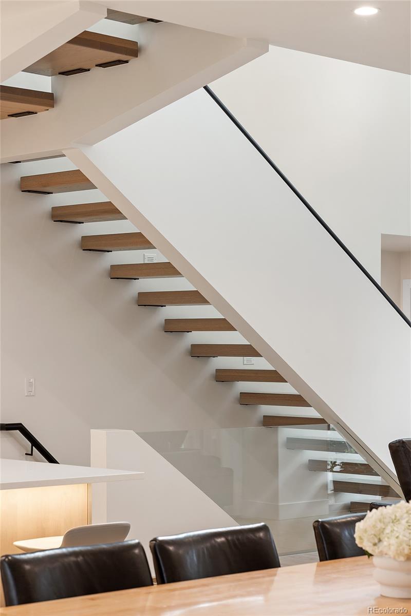 MLS Image #14 for 62  jasmine street,denver, Colorado