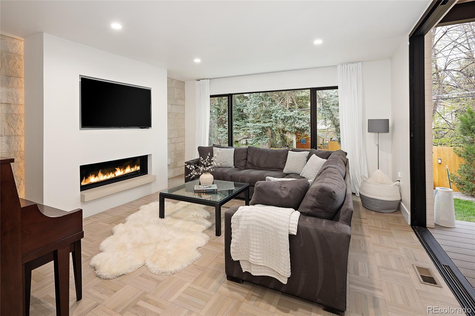 MLS Image #23 for 62  jasmine street,denver, Colorado