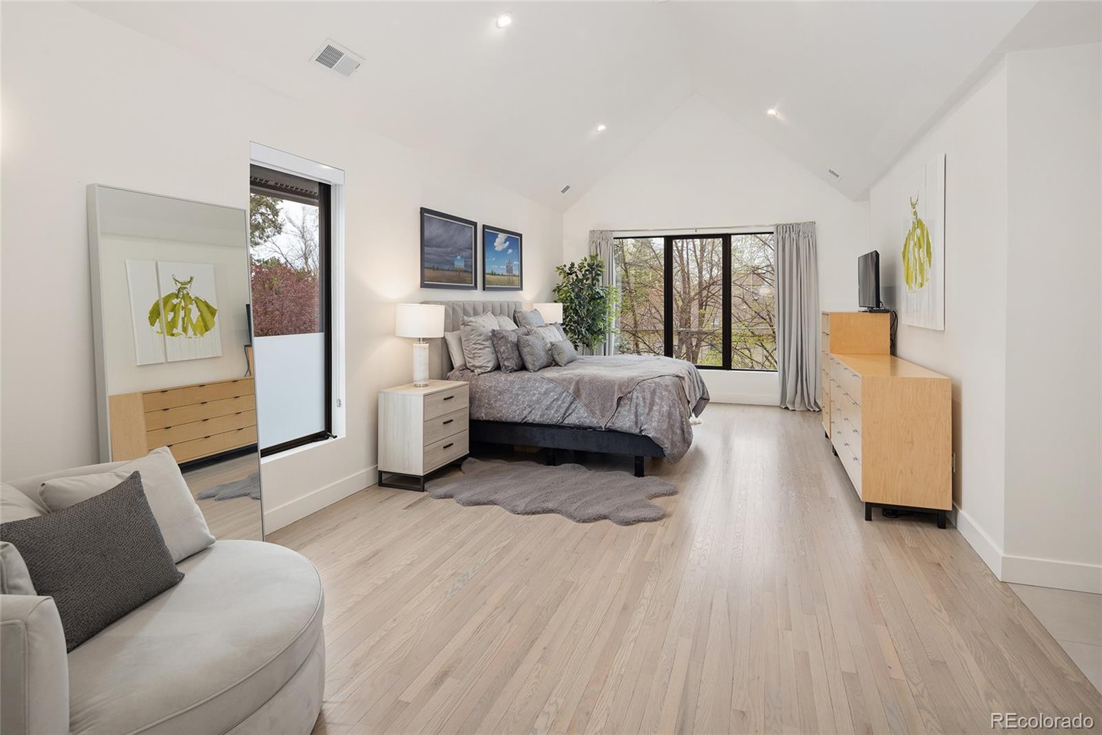 MLS Image #25 for 62  jasmine street,denver, Colorado