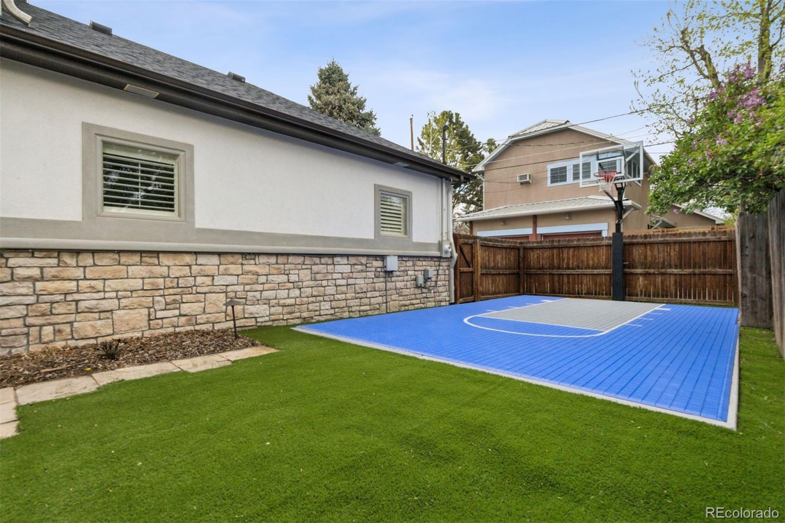 MLS Image #28 for 2500 s clayton street,denver, Colorado