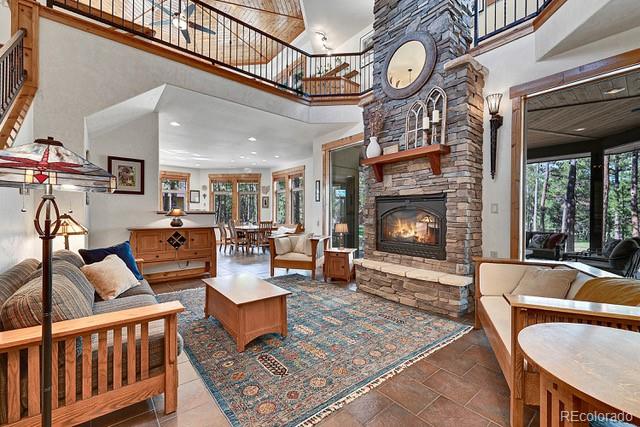 MLS Image #3 for 15947  huckleberry heights,colorado springs, Colorado